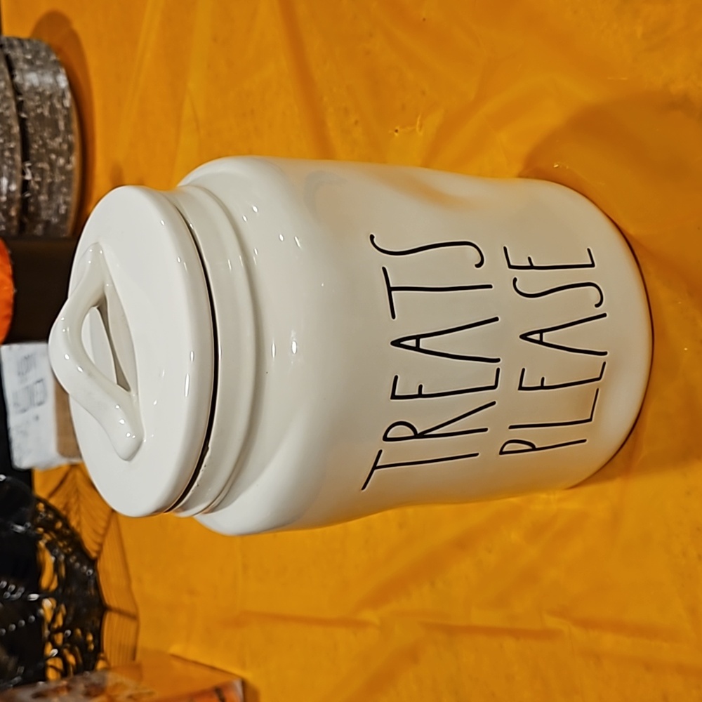 Rae Dunn Treats Please Canister
